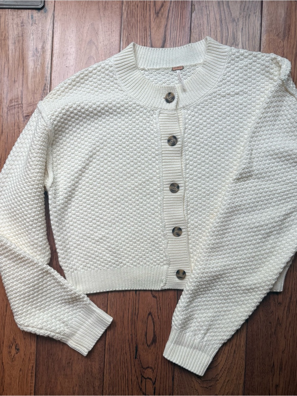 Free People Lila Cardi Cardigan
Color: Birch / Ivory / Cream. Size L
